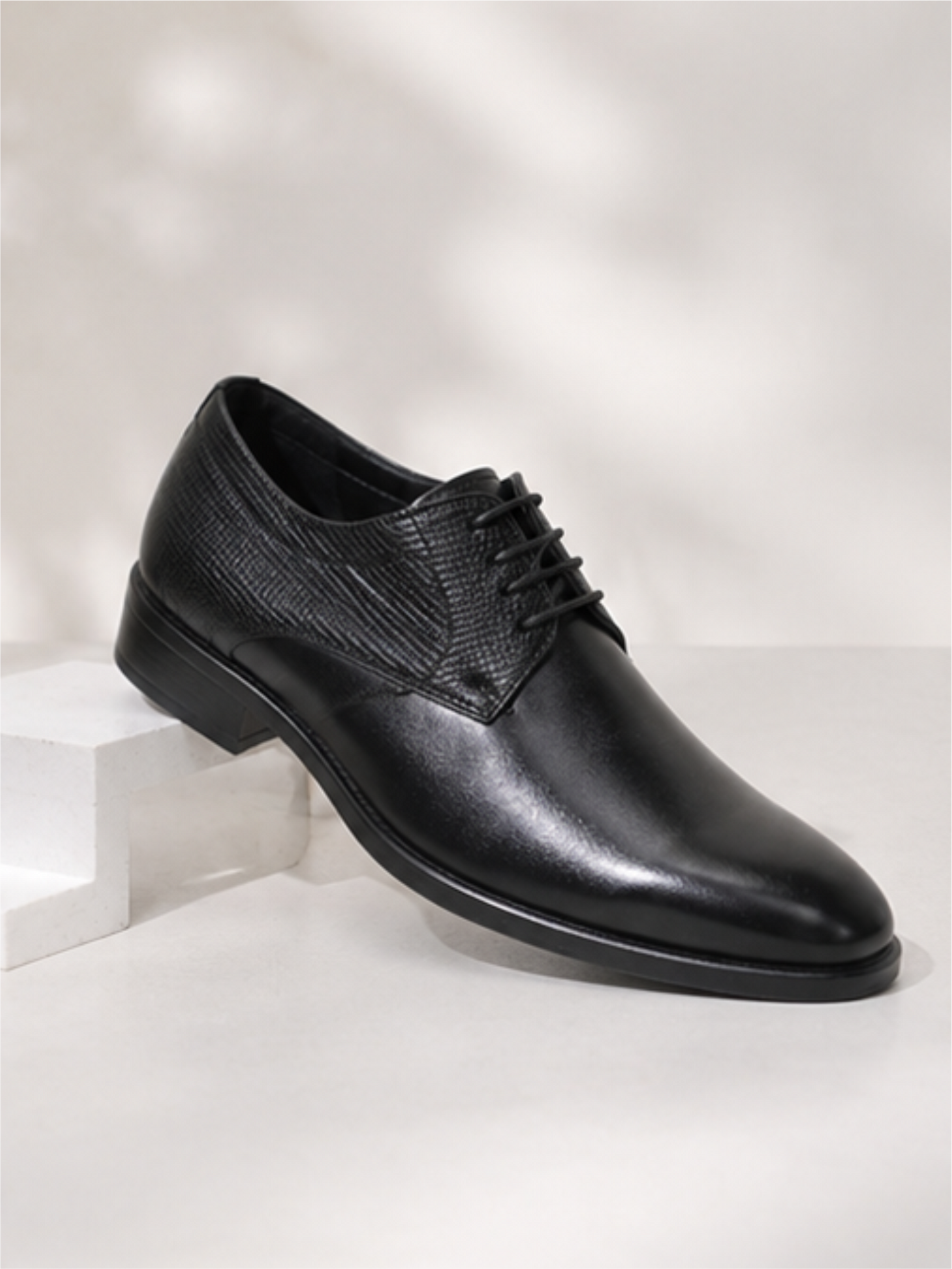 Men Textured Leather Formal Lace Up Shoes, Black