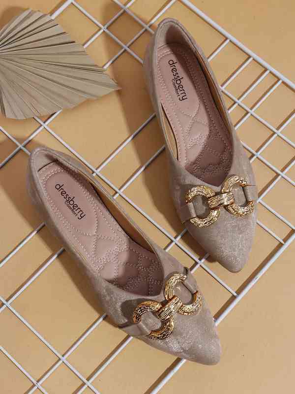 Women Footwear