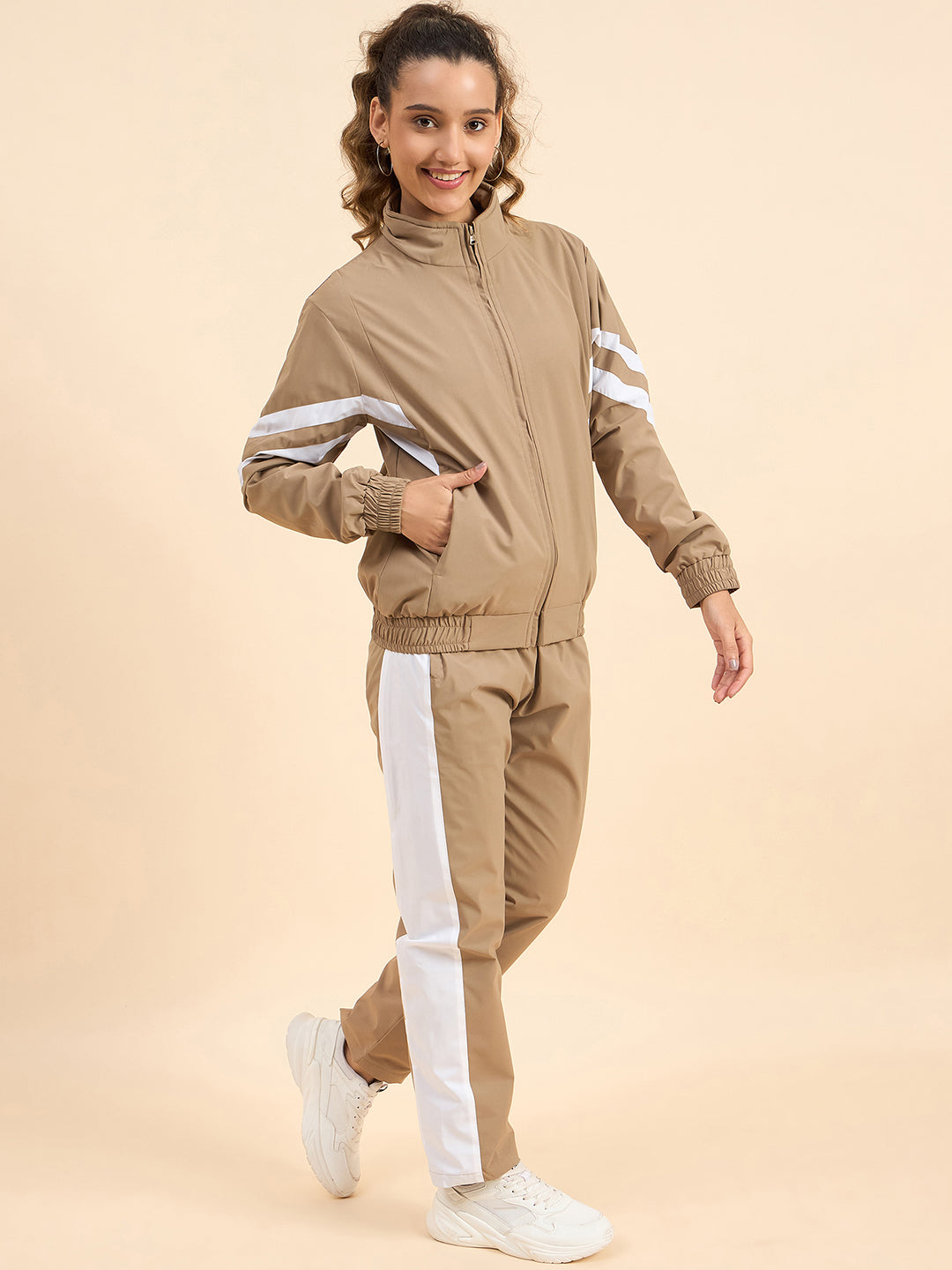 LADIES TRACK SUIT