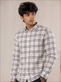 Men's Regular Fit Checkered Curved Collar Casual Shirt