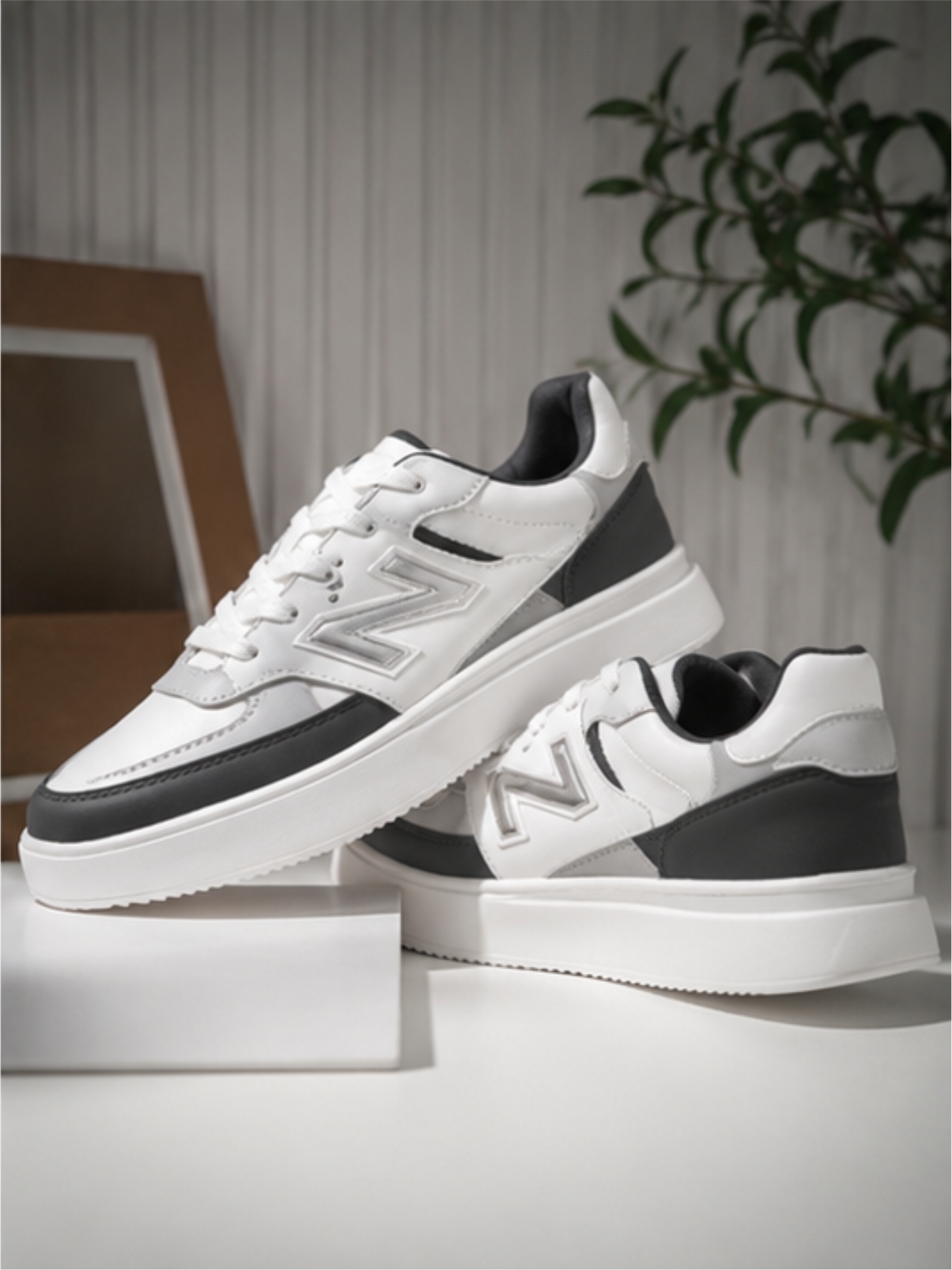Groviano Lace Up with Style & Comfort Casual Shoes for Men, White