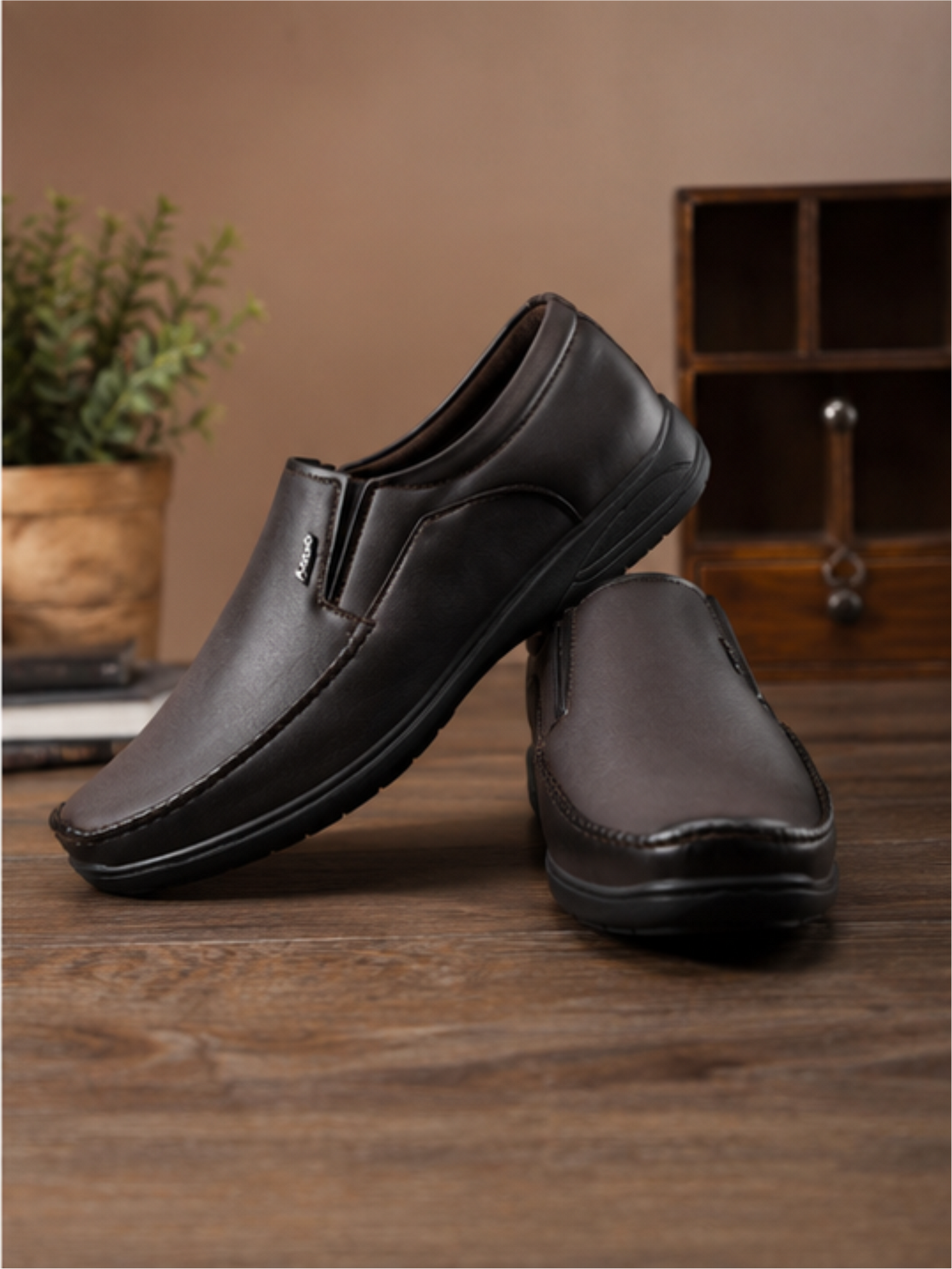 Leather Daily Slip On Formal Shoes for Men, Brown