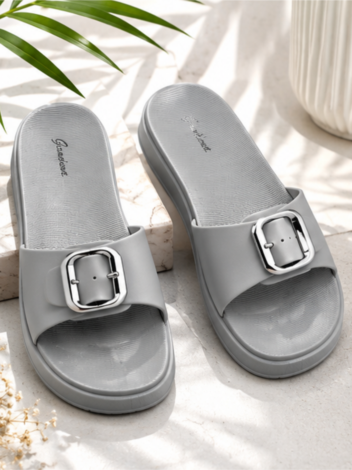 Groviano Soft Sole Fashion Slipper for women , Grey