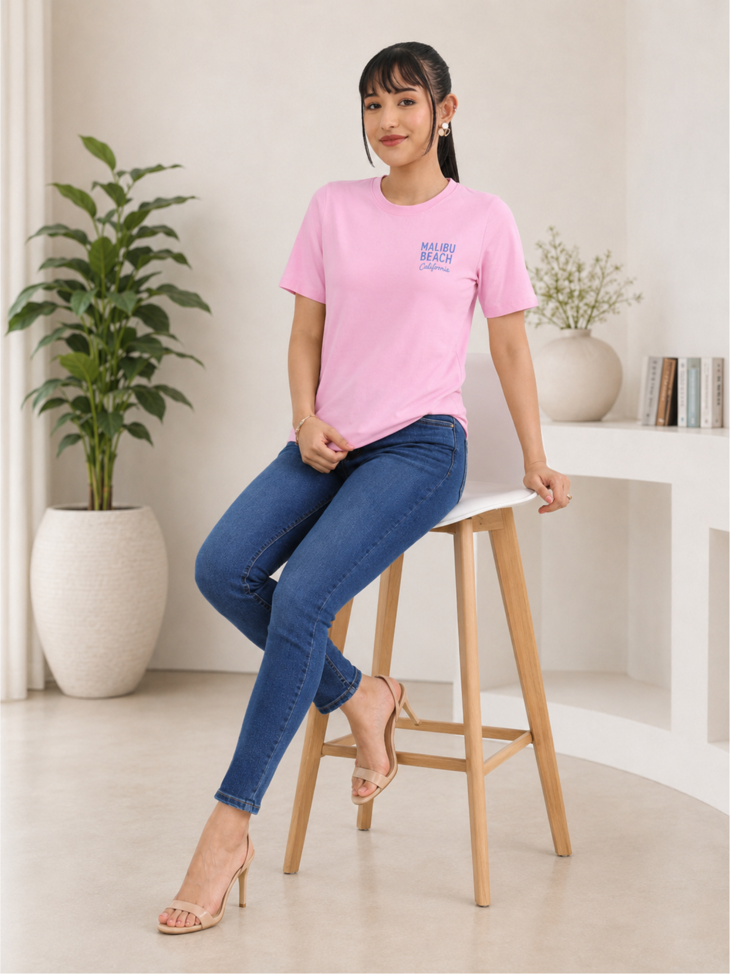 Casual T-Shirt with Malibu Beach Front Print