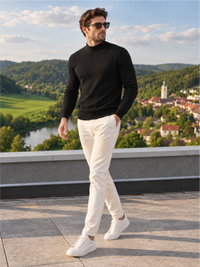 Refined Crew Neck Winter Pullover